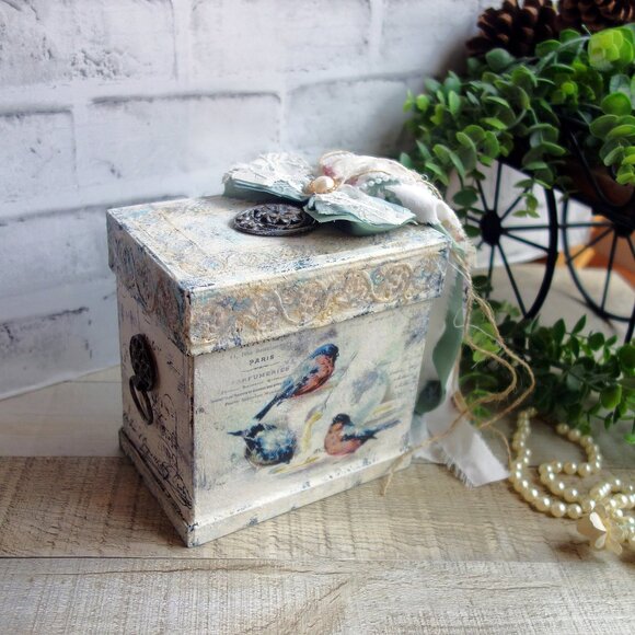Shabby Chic Storage Box Romantic Keepsake Box Handmade Fancy Dresser Box Caddy - Picture 10 of 11